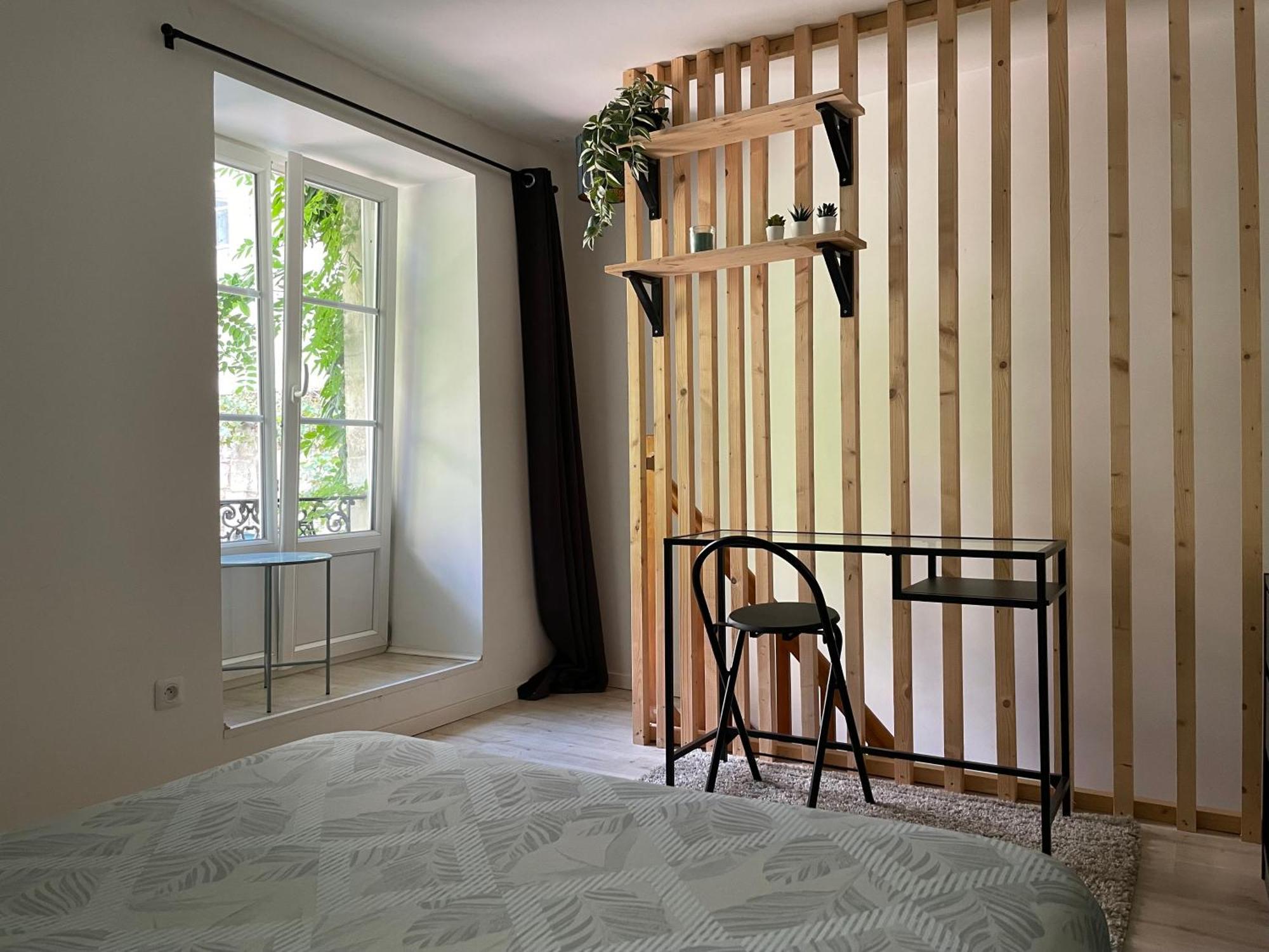 Besancon: Charmant Duplex Au Pied De La Citadelle Luaran gambar